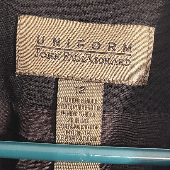 Uniform by John Paul Richard Black Blazer- 12 - Picture 2 of 6